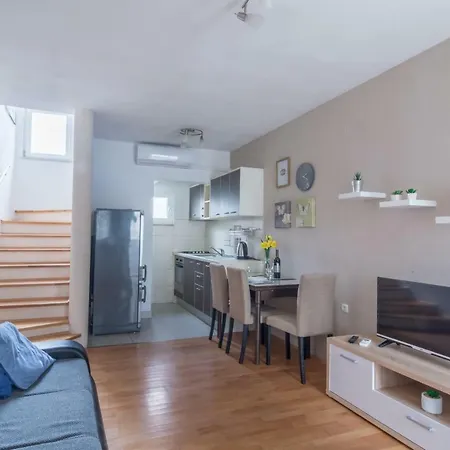 Apartman Rita Apartment *